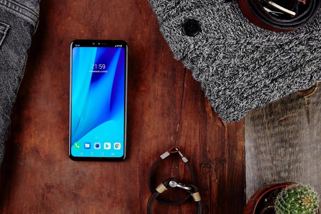 LG V40 ThinQ