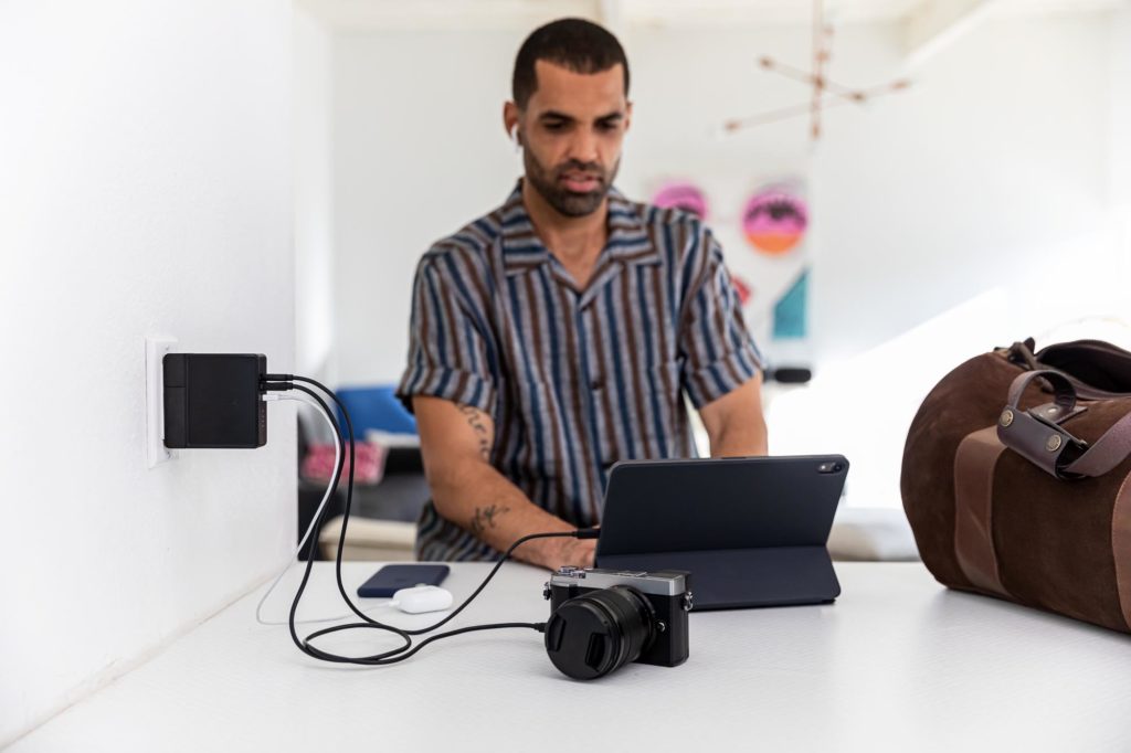 mophie Powerstation Hub